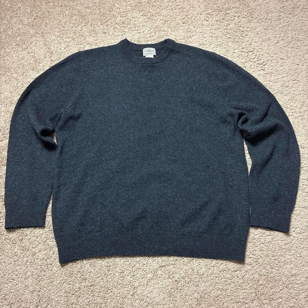 L.L. Bean Dark Gray 100% Lambswool Crewneck Sweater Size XL